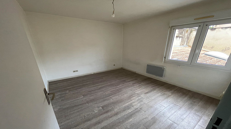 Ma-Cabane - Location Appartement FUMEL, 45 m²