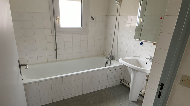 Ma-Cabane - Location Appartement FUMEL, 45 m²