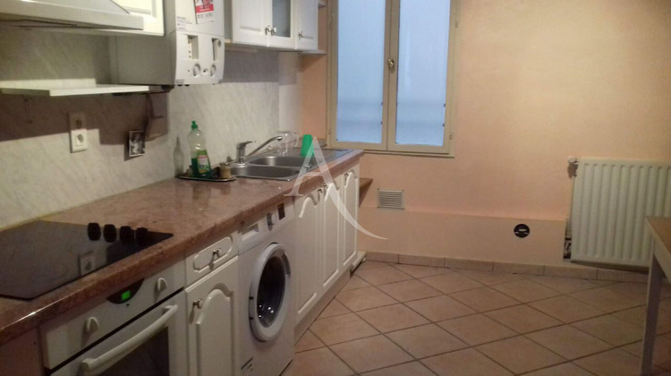 Ma-Cabane - Location Appartement GAILLAC, 65 m²