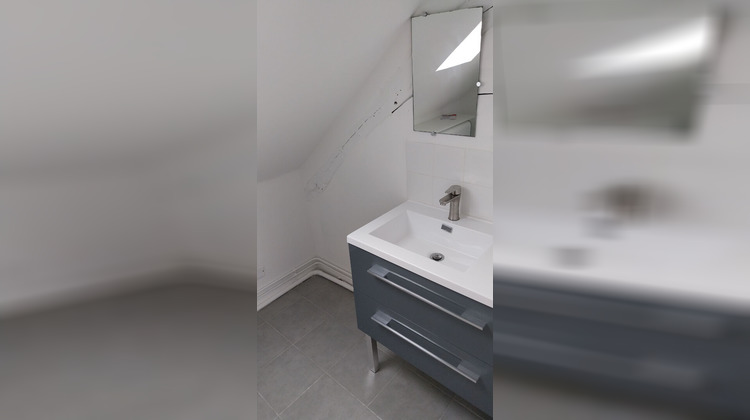 Ma-Cabane - Location Appartement GALLARDON, 21 m²