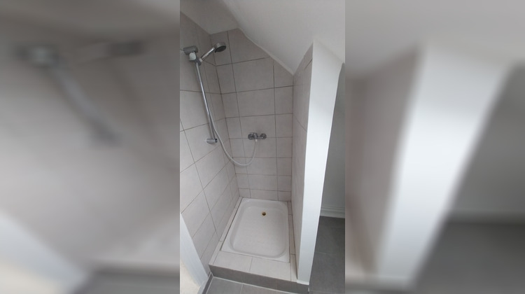 Ma-Cabane - Location Appartement GALLARDON, 21 m²