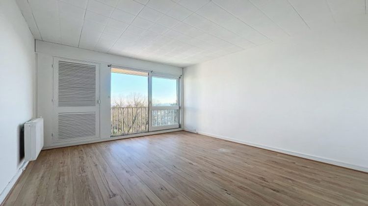 Ma-Cabane - Location Appartement Garches, 97 m²