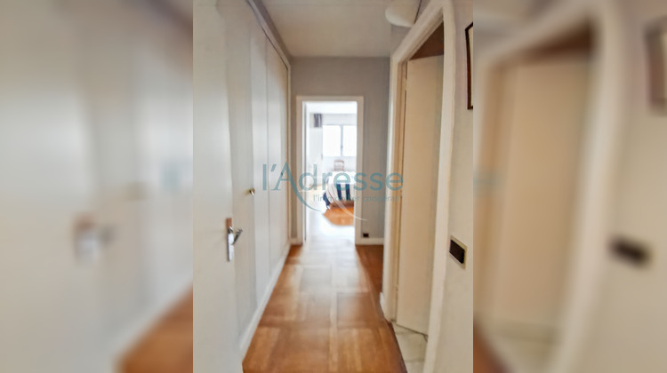 Ma-Cabane - Location Appartement GARCHES, 107 m²