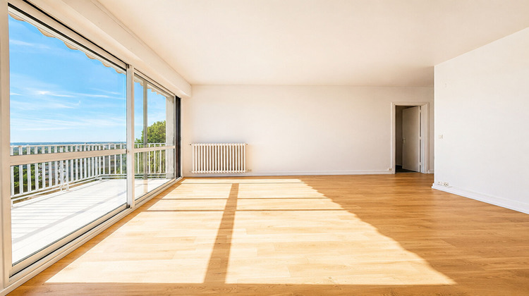 Ma-Cabane - Location Appartement GARCHES, 78 m²