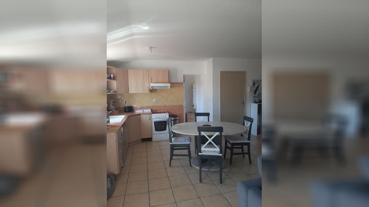 Ma-Cabane - Location Appartement GAREOULT, 65 m²