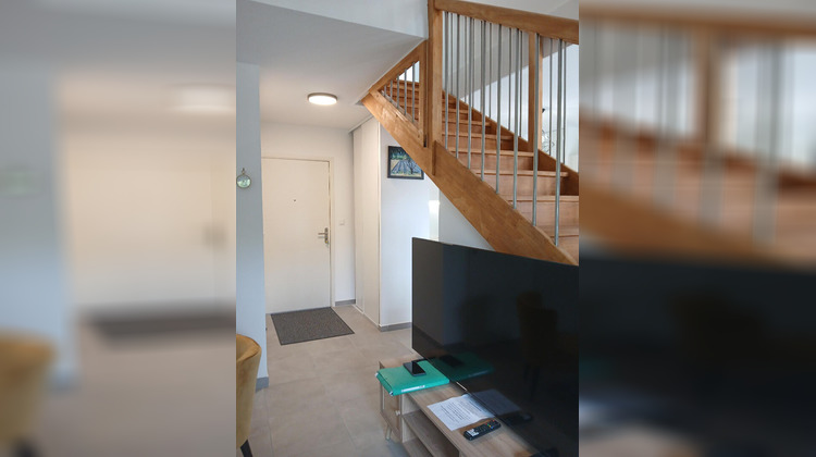 Ma-Cabane - Location Appartement GAREOULT, 62 m²