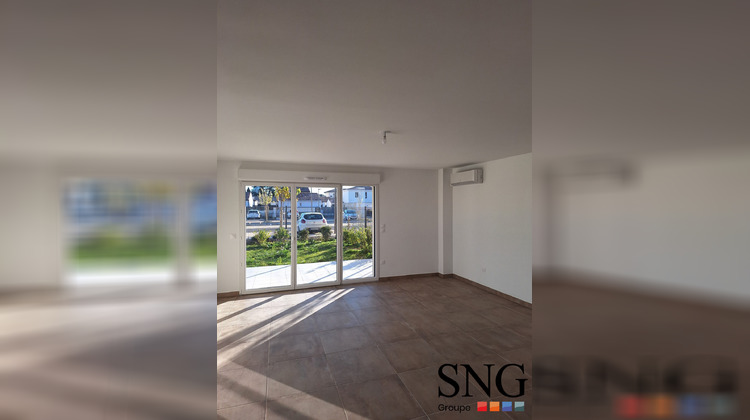 Ma-Cabane - Location Appartement Garons, 90 m²