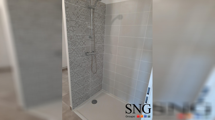 Ma-Cabane - Location Appartement Garons, 42 m²