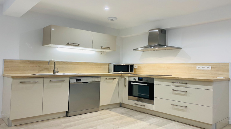 Ma-Cabane - Location Appartement GENAS, 53 m²