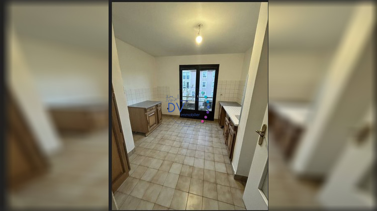 Ma-Cabane - Location Appartement Genas, 85 m²
