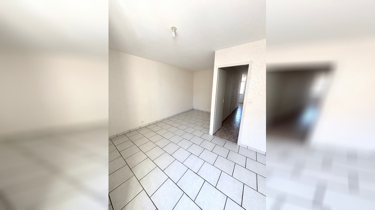 Ma-Cabane - Location Appartement GENELARD, 93 m²