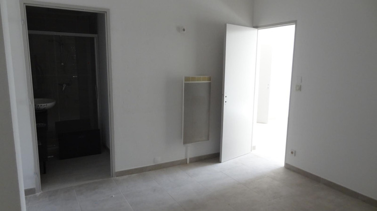 Ma-Cabane - Location Appartement Générac, 45 m²