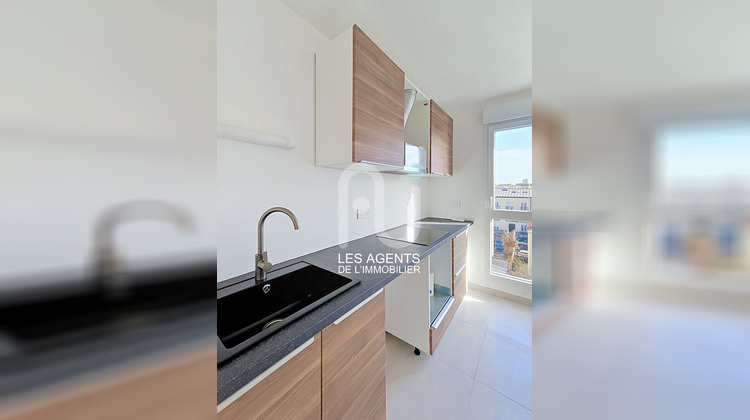 Ma-Cabane - Location Appartement GENNEVILLIERS, 92 m²