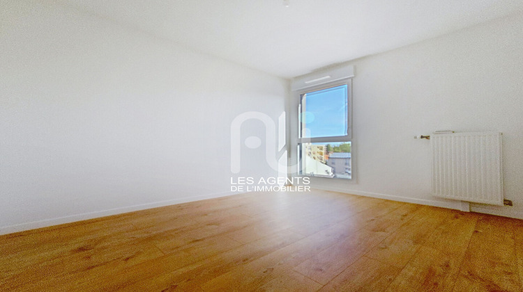 Ma-Cabane - Location Appartement GENNEVILLIERS, 92 m²