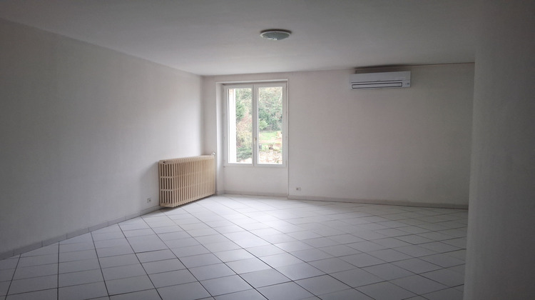 Ma-Cabane - Location Appartement Gien, 57 m²