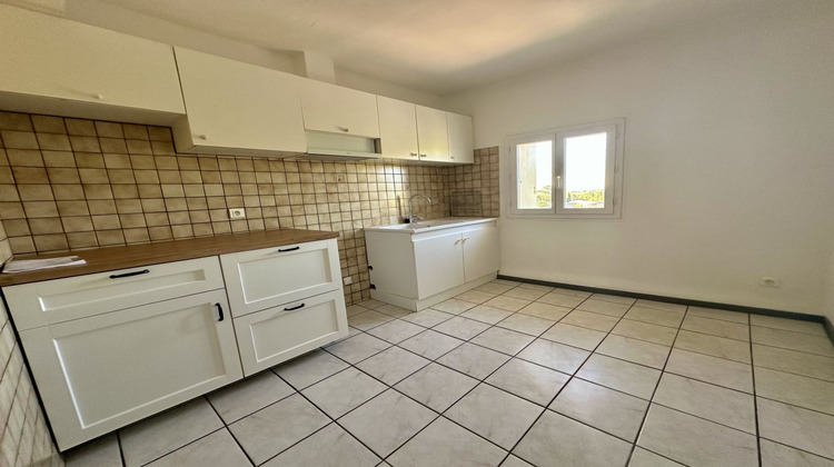Ma-Cabane - Location Appartement GIGNAC, 68 m²