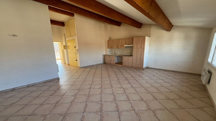 Ma-Cabane - Location Appartement GIGNAC-LA-NERTHE, 48 m²