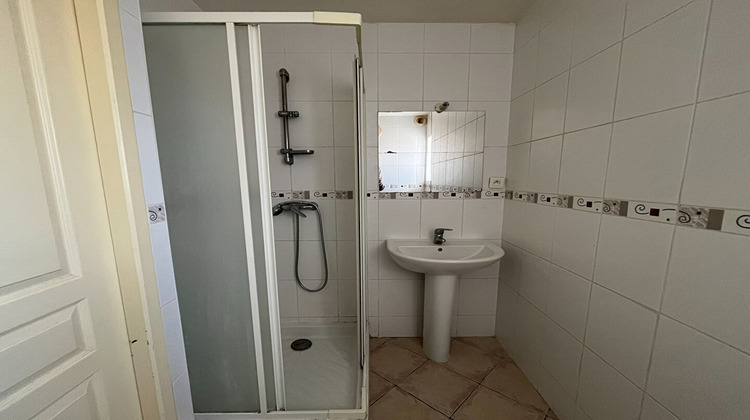 Ma-Cabane - Location Appartement GIGNAC-LA-NERTHE, 48 m²