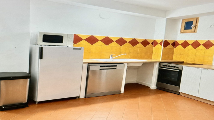 Ma-Cabane - Location Appartement GIGONDAS, 70 m²