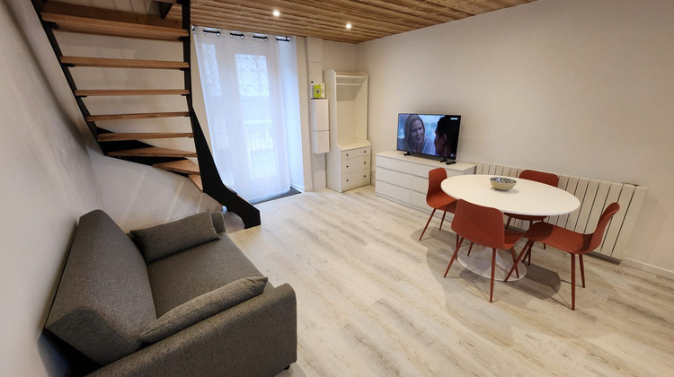 Ma-Cabane - Location Appartement GILLY-SUR-ISERE, 30 m²