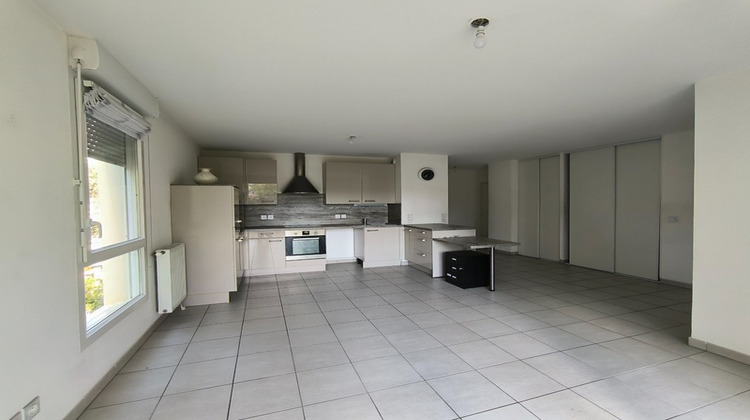 Ma-Cabane - Location Appartement GIVORS, 75 m²