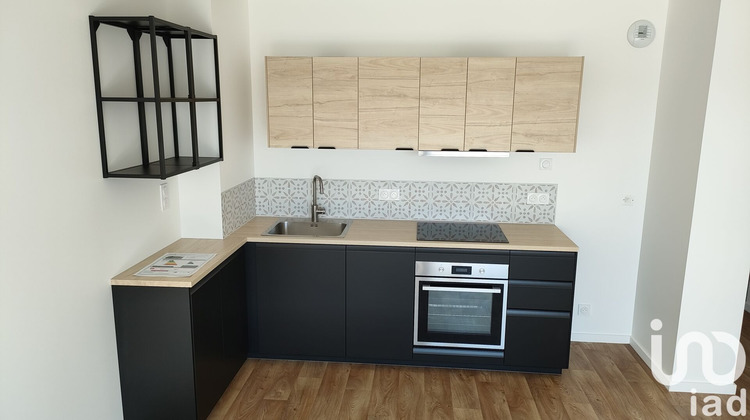 Ma-Cabane - Location Appartement Givrand, 61 m²