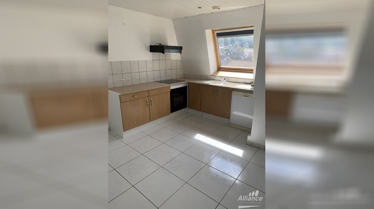 Ma-Cabane - Location Appartement Glay, 70 m²