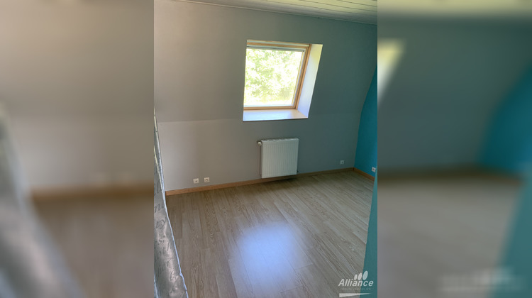 Ma-Cabane - Location Appartement Glay, 70 m²