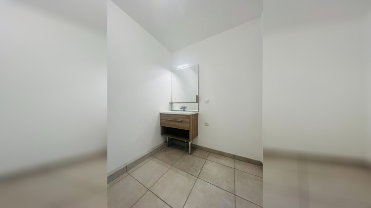 Ma-Cabane - Location Appartement GLEIZE, 38 m²