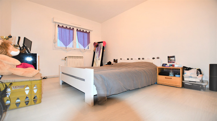 Ma-Cabane - Location Appartement GOLBEY, 96 m²