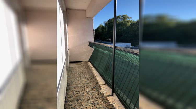 Ma-Cabane - Location Appartement GOLBEY, 96 m²