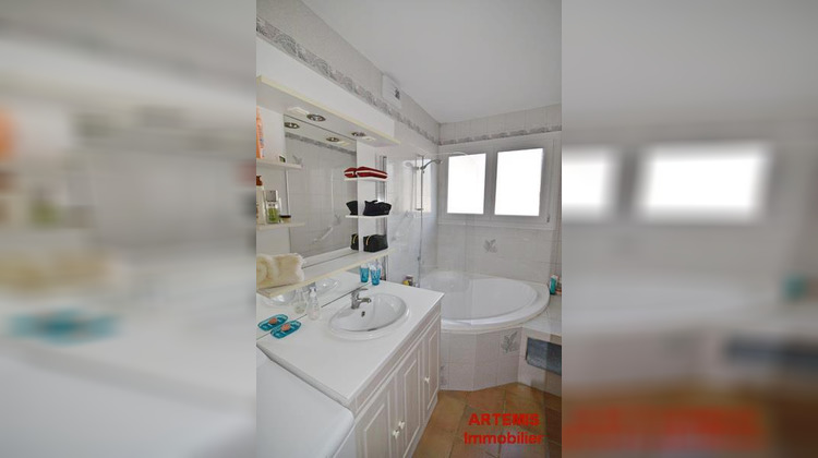 Ma-Cabane - Location Appartement GONCELIN, 67 m²