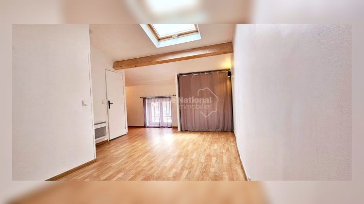 Ma-Cabane - Location Appartement Gonfaron, 56 m²