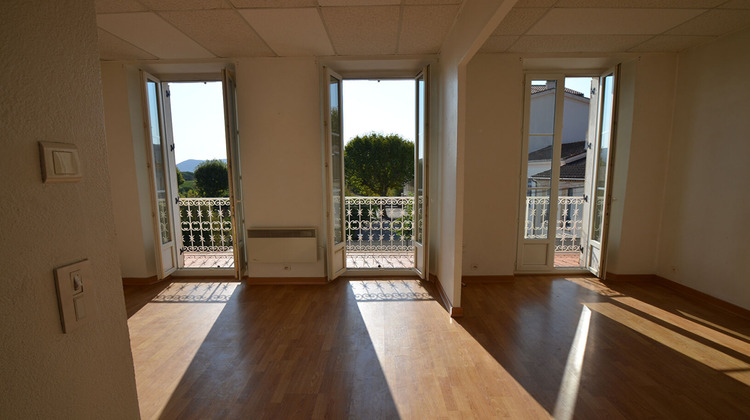 Ma-Cabane - Location Appartement GONFARON, 50 m²