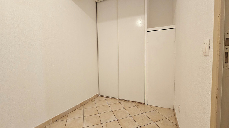 Ma-Cabane - Location Appartement Gonfaron, 24 m²