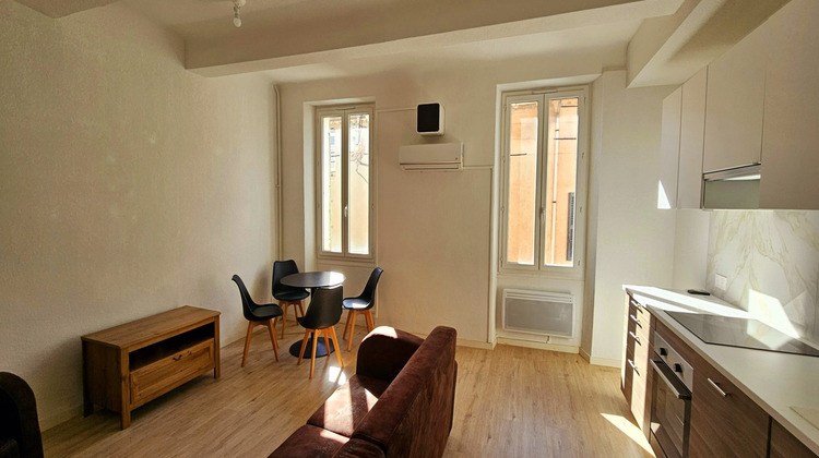 Ma-Cabane - Location Appartement Gonfaron, 47 m²