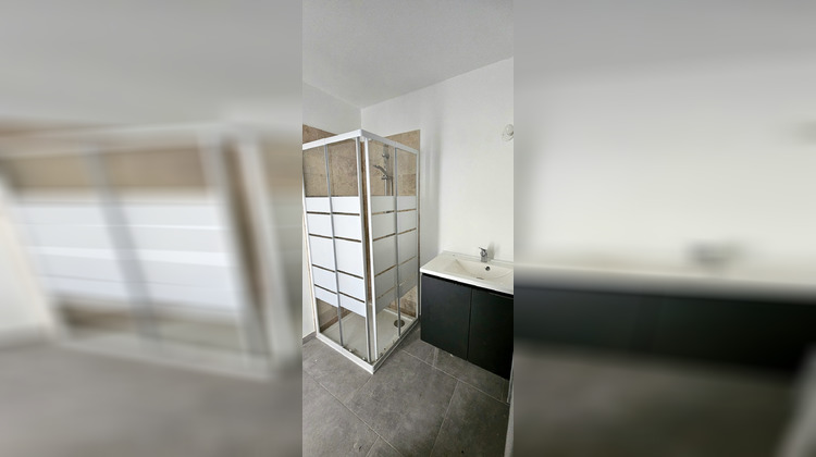 Ma-Cabane - Location Appartement Gonfaron, 45 m²