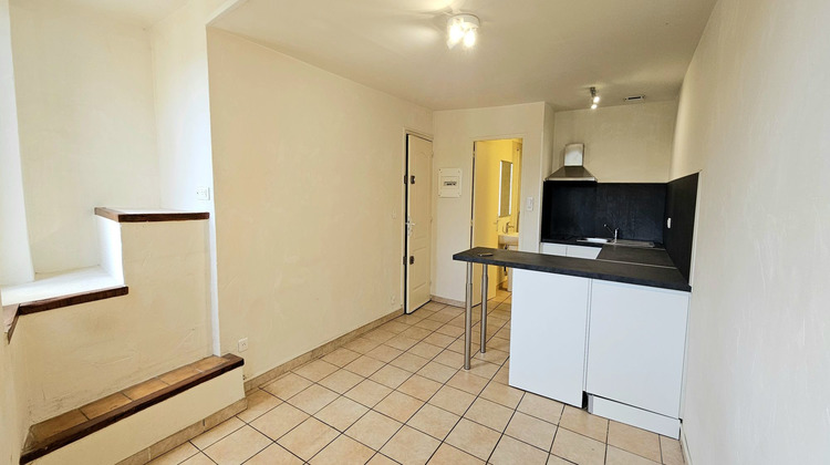 Ma-Cabane - Location Appartement Gonfaron, 18 m²