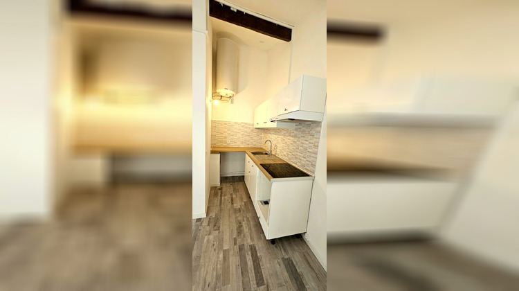 Ma-Cabane - Location Appartement Gonfaron, 27 m²