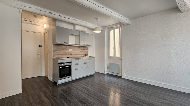 Ma-Cabane - Location Appartement Gonfaron, 40 m²