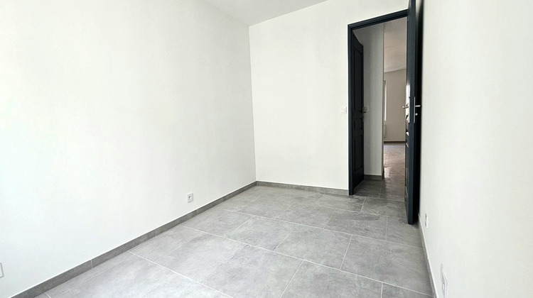 Ma-Cabane - Location Appartement Gonfaron, 47 m²
