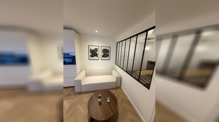 Ma-Cabane - Location Appartement GONFARON, 31 m²