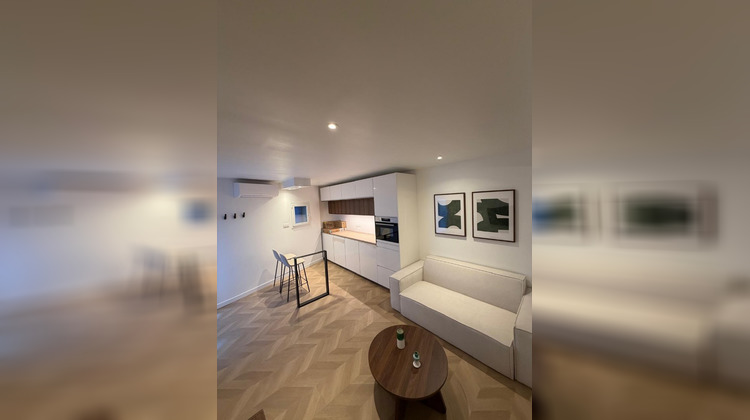 Ma-Cabane - Location Appartement GONFARON, 31 m²
