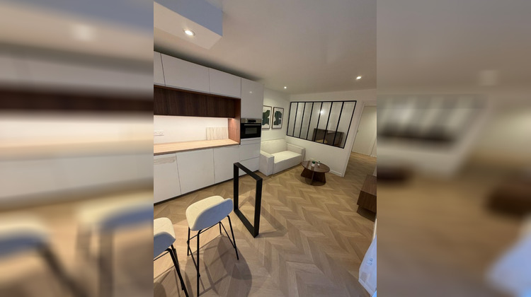 Ma-Cabane - Location Appartement GONFARON, 31 m²