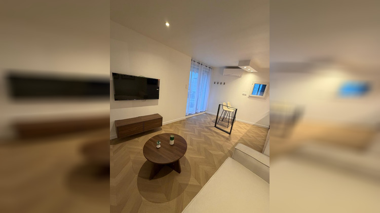 Ma-Cabane - Location Appartement GONFARON, 31 m²