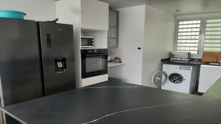 Ma-Cabane - Location Appartement Gosier, 61 m²