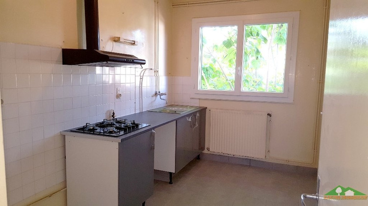 Ma-Cabane - Location Appartement GOURDAN POLIGNAN, 78 m²