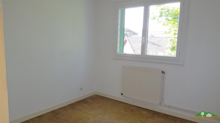 Ma-Cabane - Location Appartement GOURDAN POLIGNAN, 78 m²