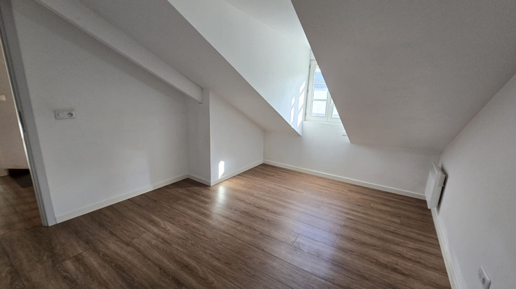 Ma-Cabane - Location Appartement GOUVIEUX, 51 m²