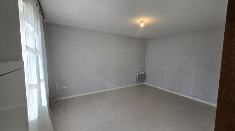 Ma-Cabane - Location Appartement GOUVIEUX, 51 m²